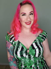 Load image into Gallery viewer, Solana Mid Dress