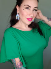 Load image into Gallery viewer, Valencia Top in Kelly Green