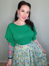 Load image into Gallery viewer, Valencia Top in Kelly Green