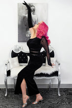 Load image into Gallery viewer, Wolf Woman Off The Shoulder Gown