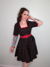 Load image into Gallery viewer, Blair Dress in Tulip Print SALE