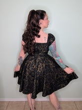 Load image into Gallery viewer, Ora Dress in Green Cosmos