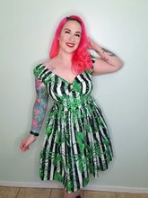 Load image into Gallery viewer, Solana Mid Dress