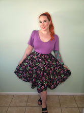 Load image into Gallery viewer, Beatrix Top in Geranium