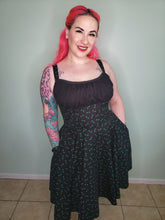 Load image into Gallery viewer, Eliza Dress in Green Eye Print