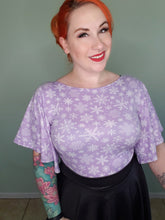 Load image into Gallery viewer, Valencia Top in Lilac Snowflake