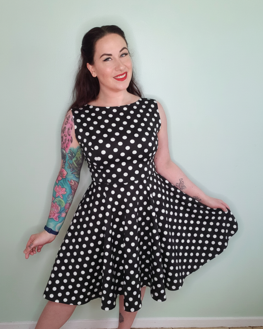 retro vixen dresses PRE-ORDER - Vacation Dress in Black