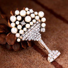 Load image into Gallery viewer, Champagne Brooch
