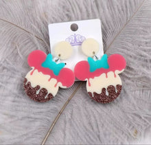 Load image into Gallery viewer, Drippy Mouse Earrings
