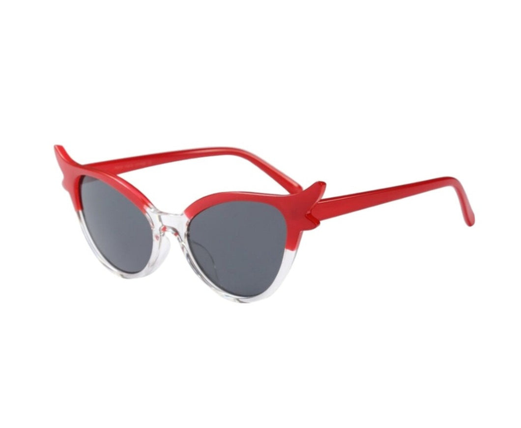 Celia Cat-eye Sunglasses in Red