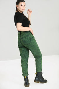 Finn Jeans in Green