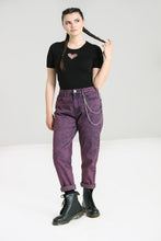 Load image into Gallery viewer, Finn Jeans in Pink
