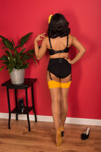 Load image into Gallery viewer, Glamour Seamed Stocking in Nutmeg/Mustard - Vivacious Vixen Apparel
